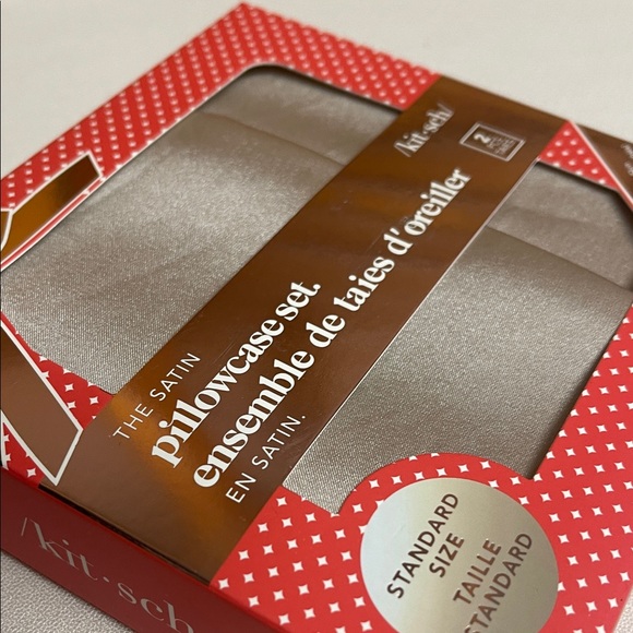 Kitsch Satin Pillowcase Set - Shimmery Silver Taupe - Picture 13 of 15